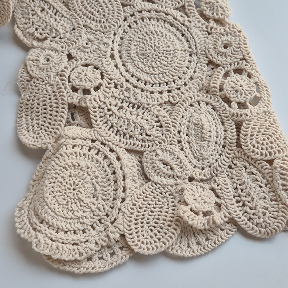 Anthropologie Patterned Crochet Shrug Top - Picture 9 of 15